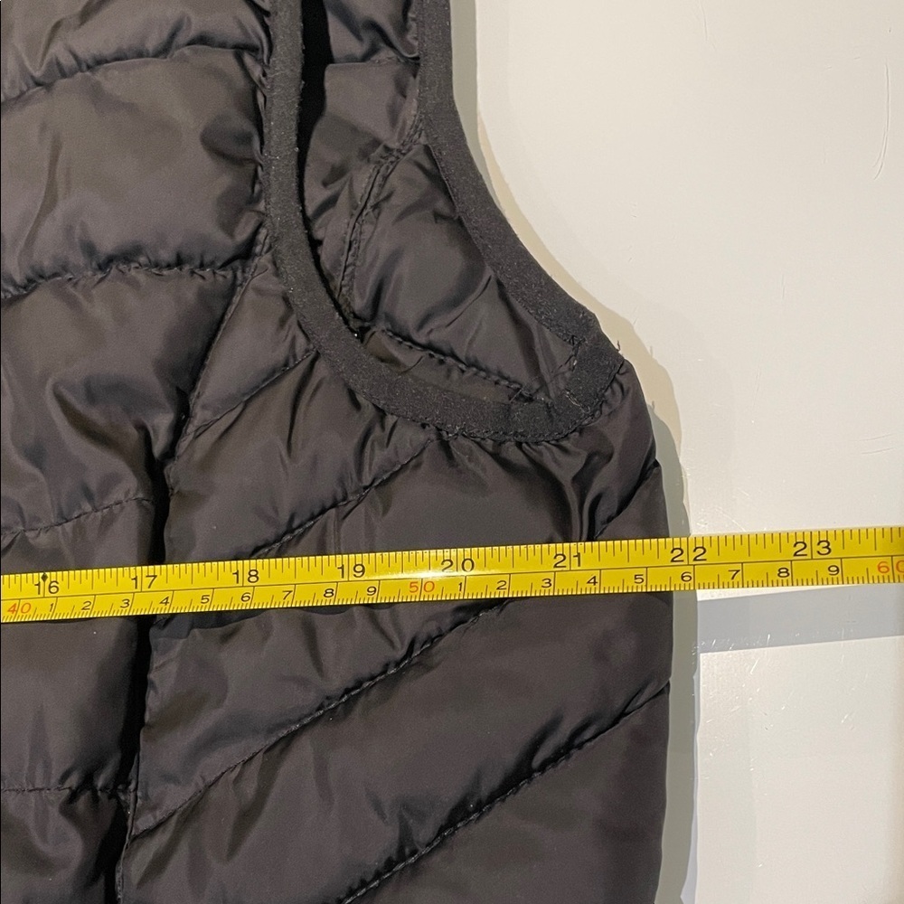 Michael Kors Quilted Puffer Vest - Picture 2 of 9